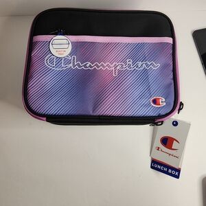 Champion Center Lunch Kit with a built-in hard shell tray for protection. 